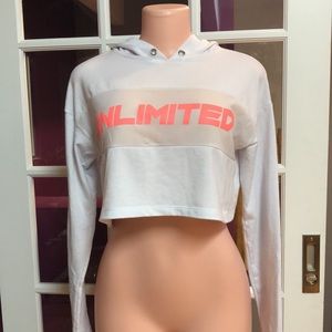 Forever 21 crop top small